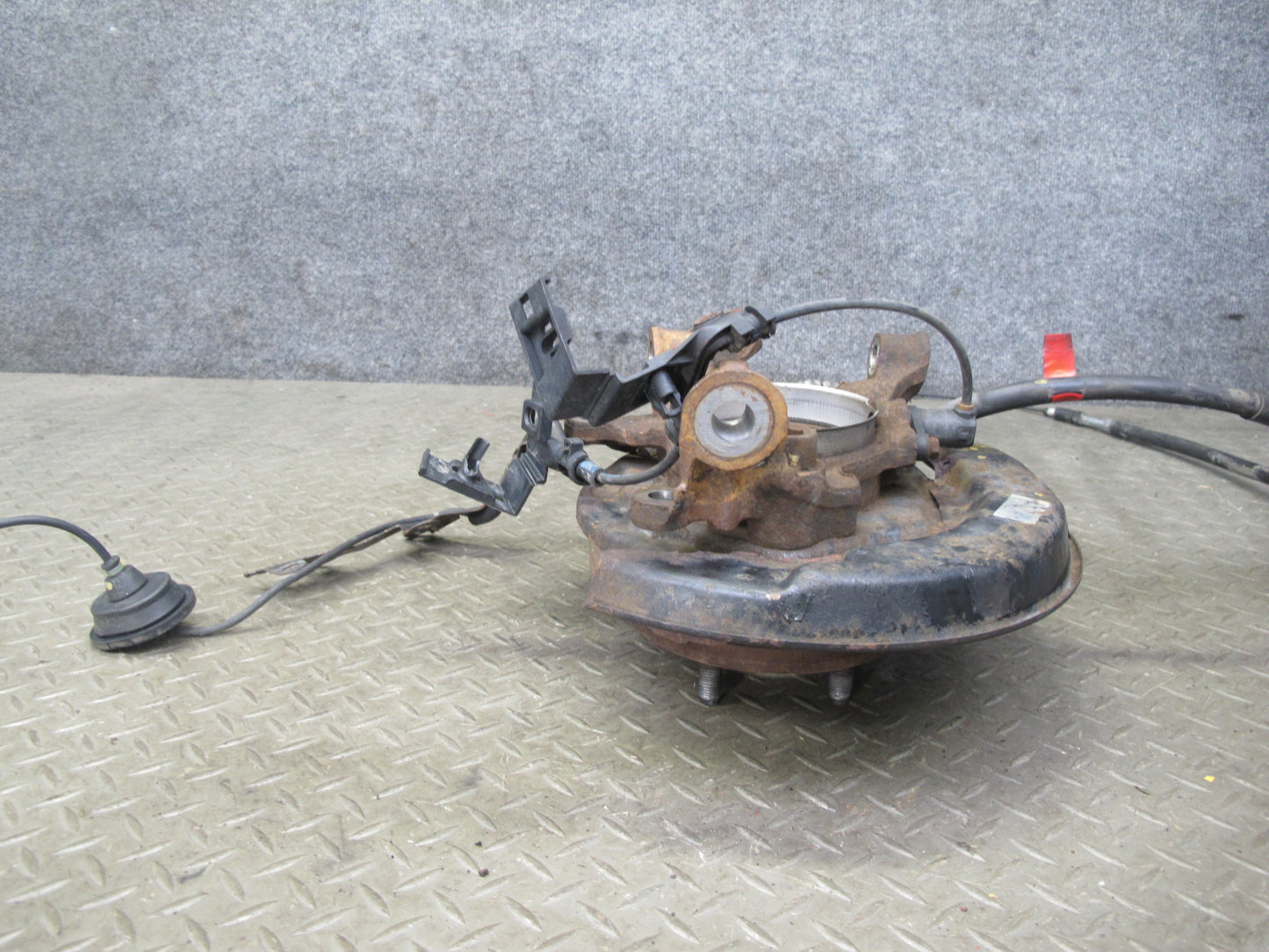 92-00 Lexus JZZ31L SC400 SC300 RWD Rear Right Spindle Knuckle Wheel Hub OEM