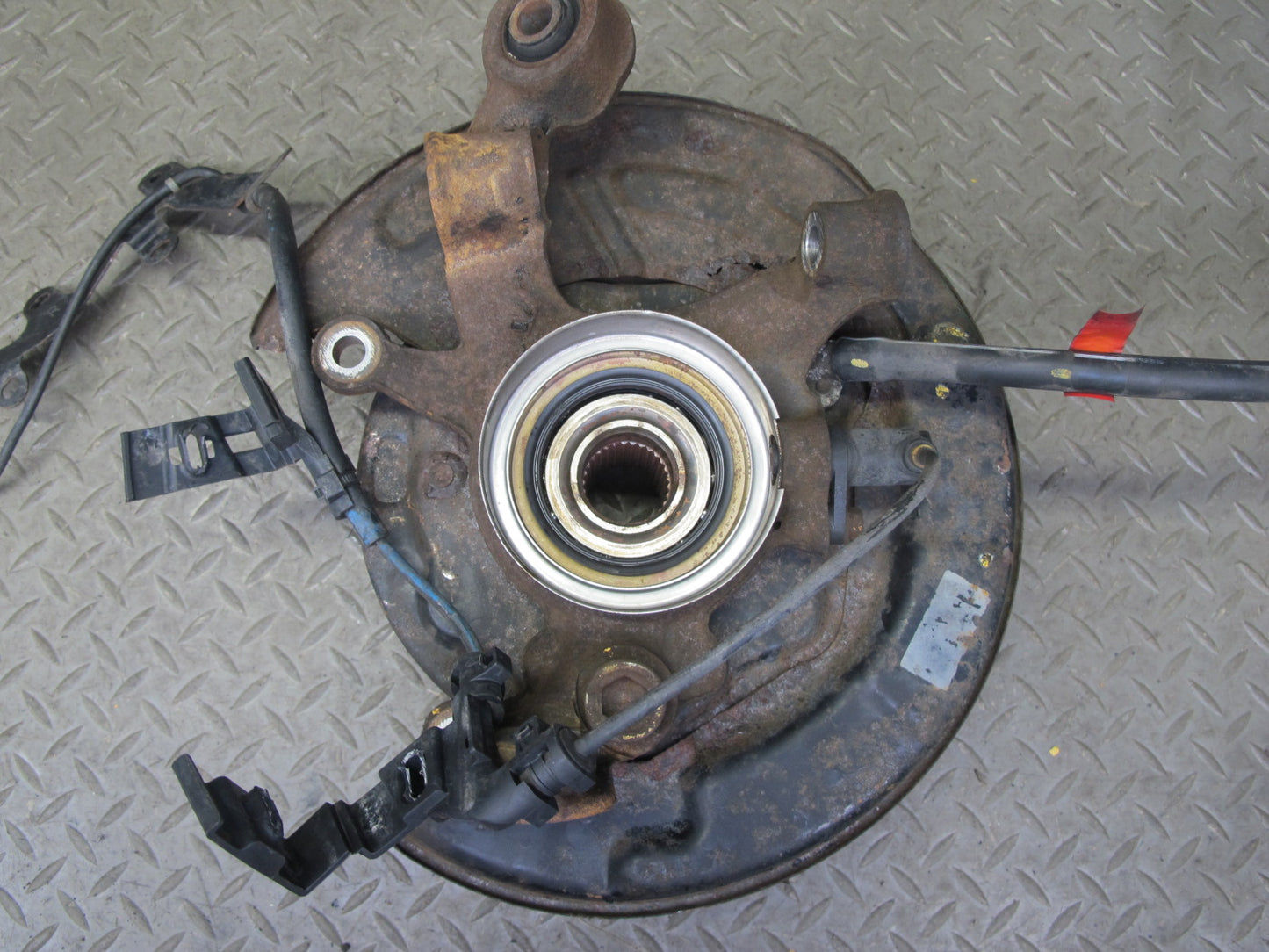 92-00 Lexus JZZ31L SC400 SC300 RWD Rear Right Spindle Knuckle Wheel Hub OEM