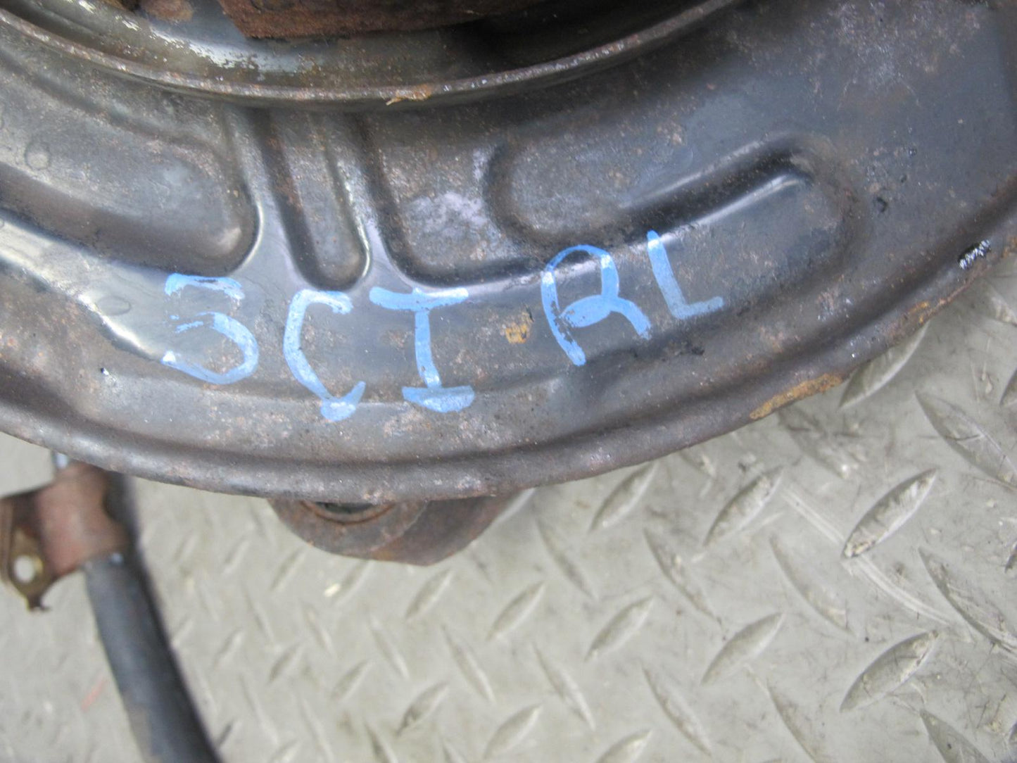 92-00 Lexus JZZ31L SC400 SC300 RWD Rear Left Spindle Knuckle Wheel Hub OEM