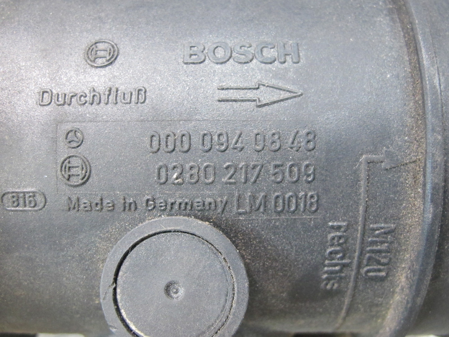 96-99 Mercedes W140 C140 CL600 S600 Mass Air Flow Meter MAF Sensor OEM