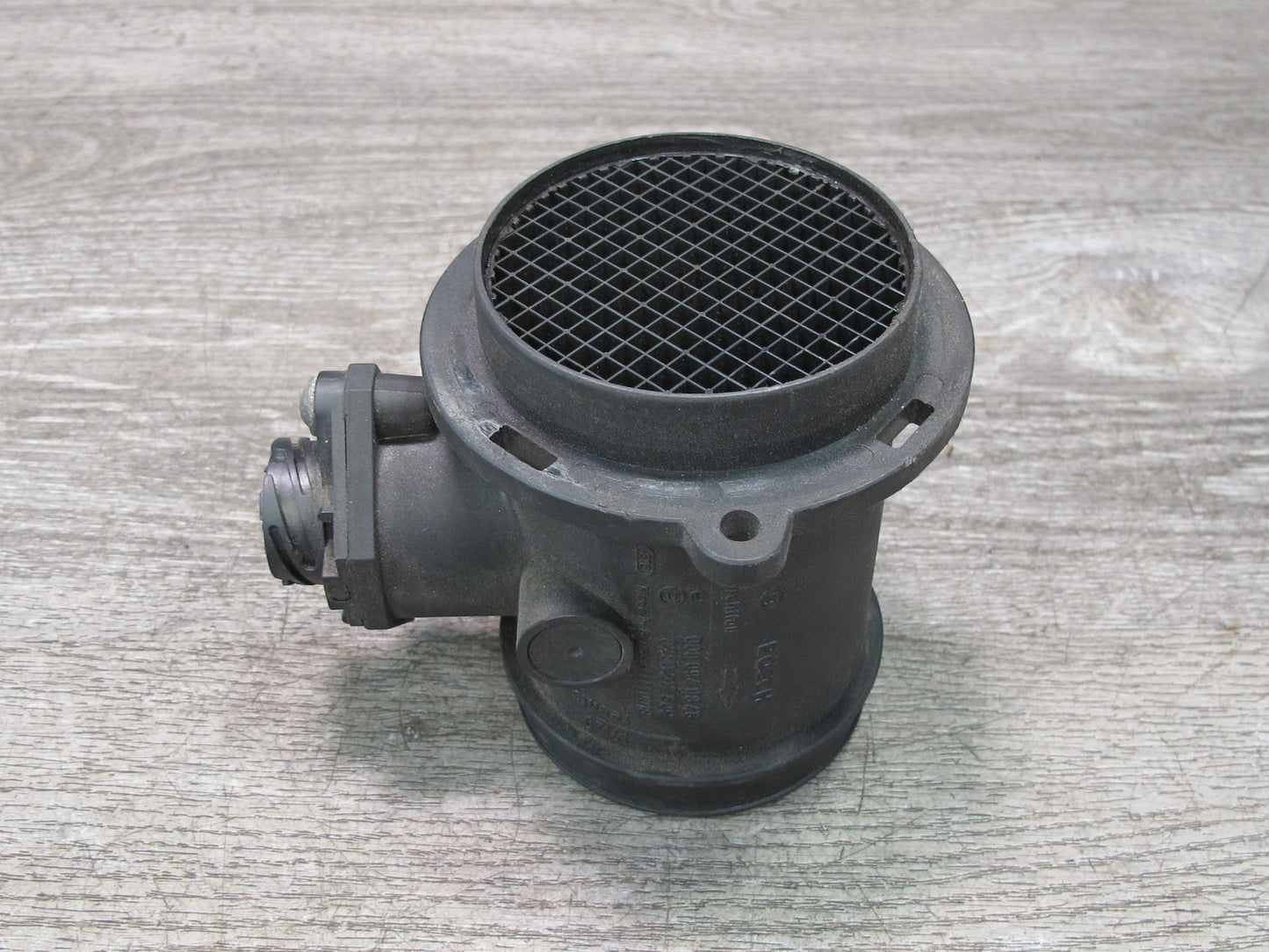 96-99 Mercedes W140 C140 CL600 S600 Mass Air Flow Meter MAF Sensor OEM