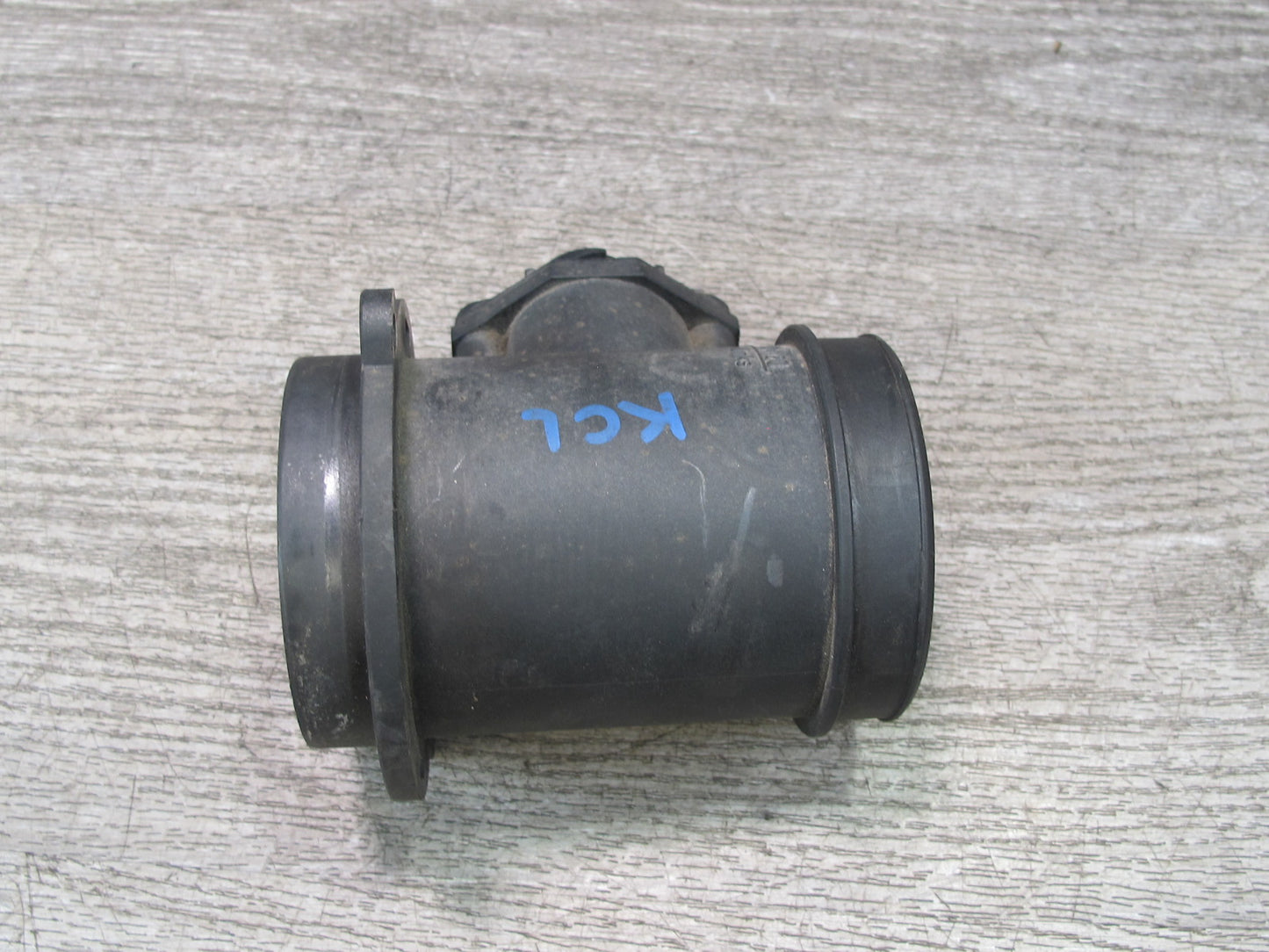 96-99 Mercedes W140 C140 CL600 S600 Mass Air Flow Meter MAF Sensor OEM