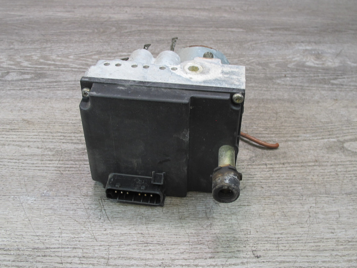 96-99 Mercedes W140 C140 Cl-class Anti Lock Brake ABS Pump Module 0130108057 OEM