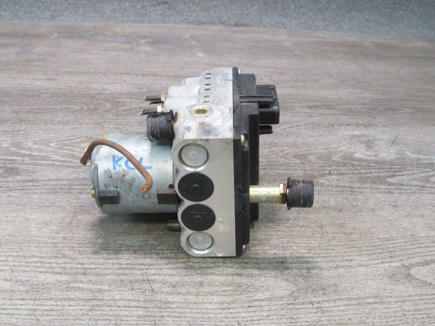 96-99 Mercedes W140 C140 Cl-class Anti Lock Brake ABS Pump Module 0130108057 OEM
