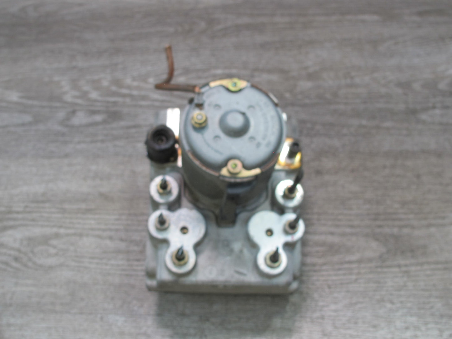 96-99 Mercedes W140 C140 Cl-class Anti Lock Brake ABS Pump Module 0130108057 OEM