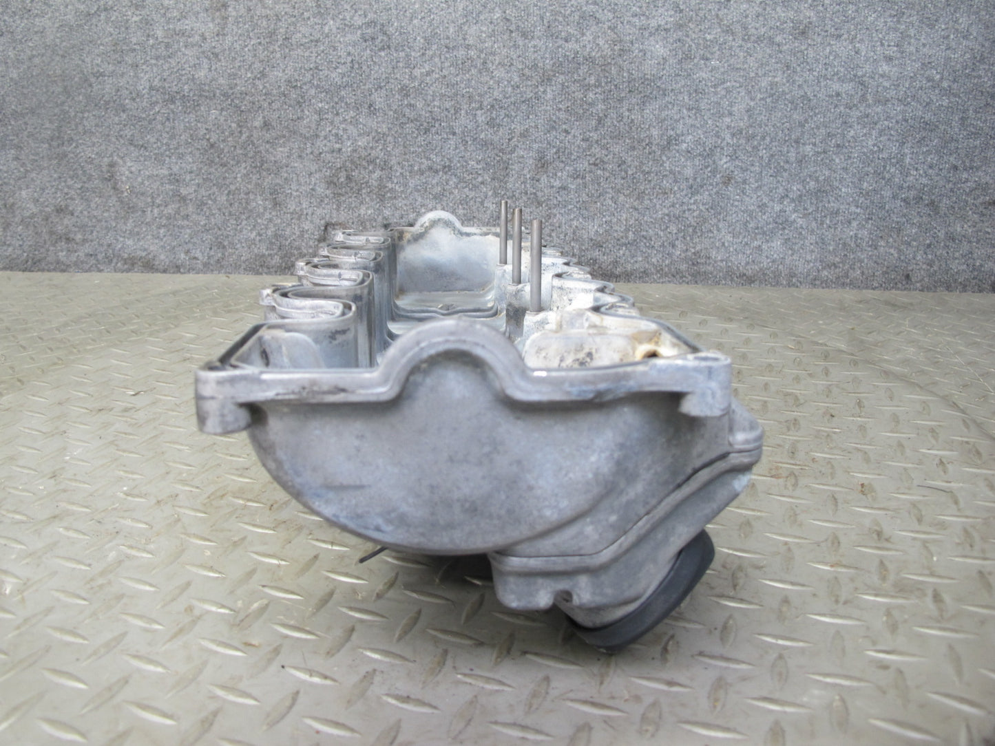 99-02 Mercedes R129 SL500 M113 Engine Left Side Cylinder Head Valve Cover OEM