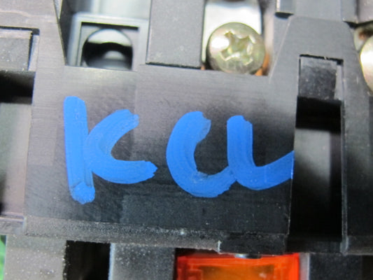 96-99 Mercedes W140 C140 Cl-class Under Hood Fuse Relay Box 1405450101 OEM