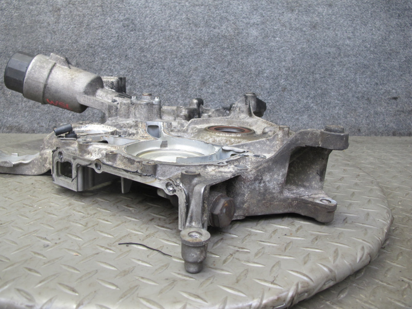 99-02 Mercedes R129 SL500 5.0L M113 Engine Motor Timing Cover OEM