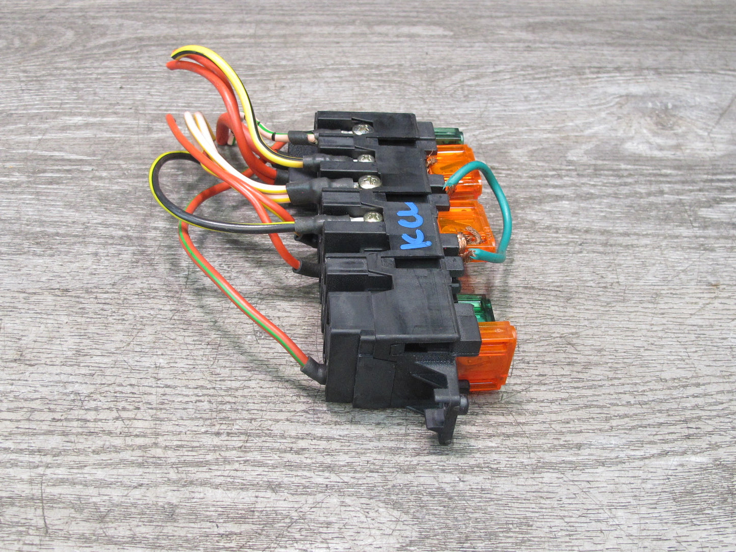 96-99 Mercedes W140 C140 Cl-class Under Hood Fuse Relay Box 1405450101 OEM