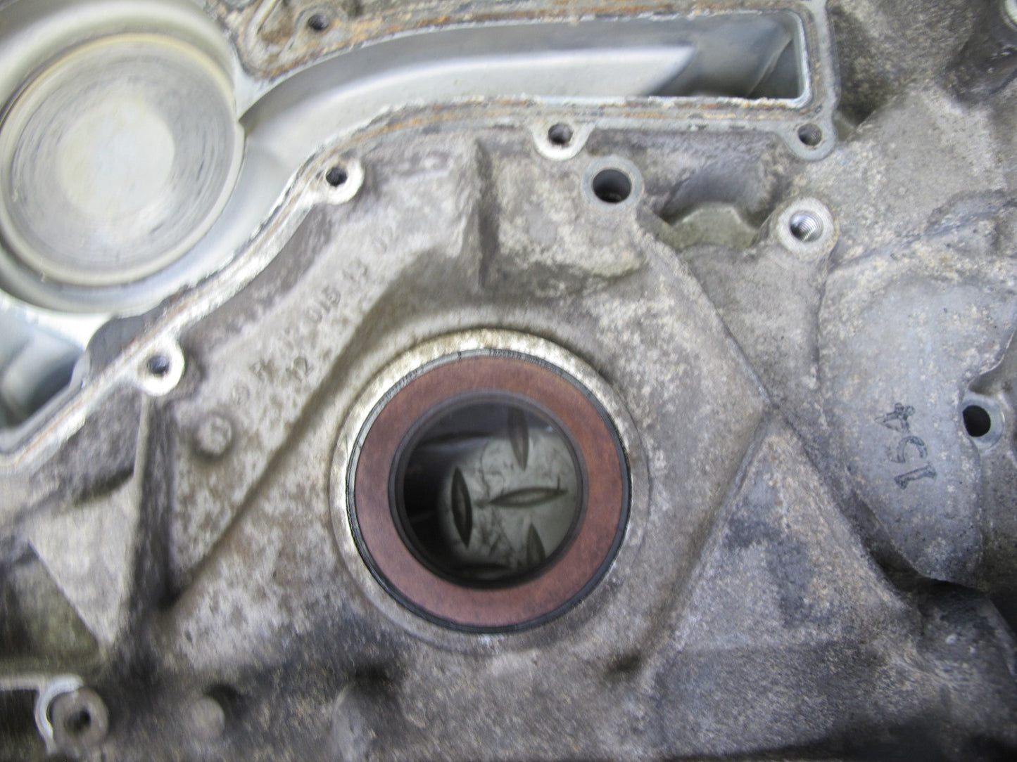 99-02 Mercedes R129 SL500 5.0L M113 Engine Motor Timing Cover OEM