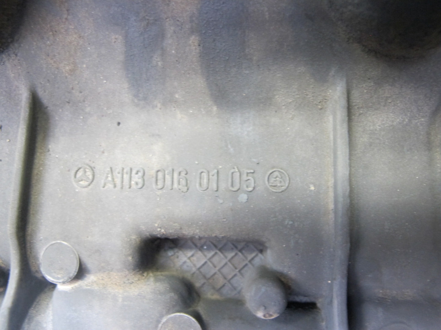 99-02 Mercedes R129 SL500 M113 Engine Right Side Cylinder Head Valve Cover OEM