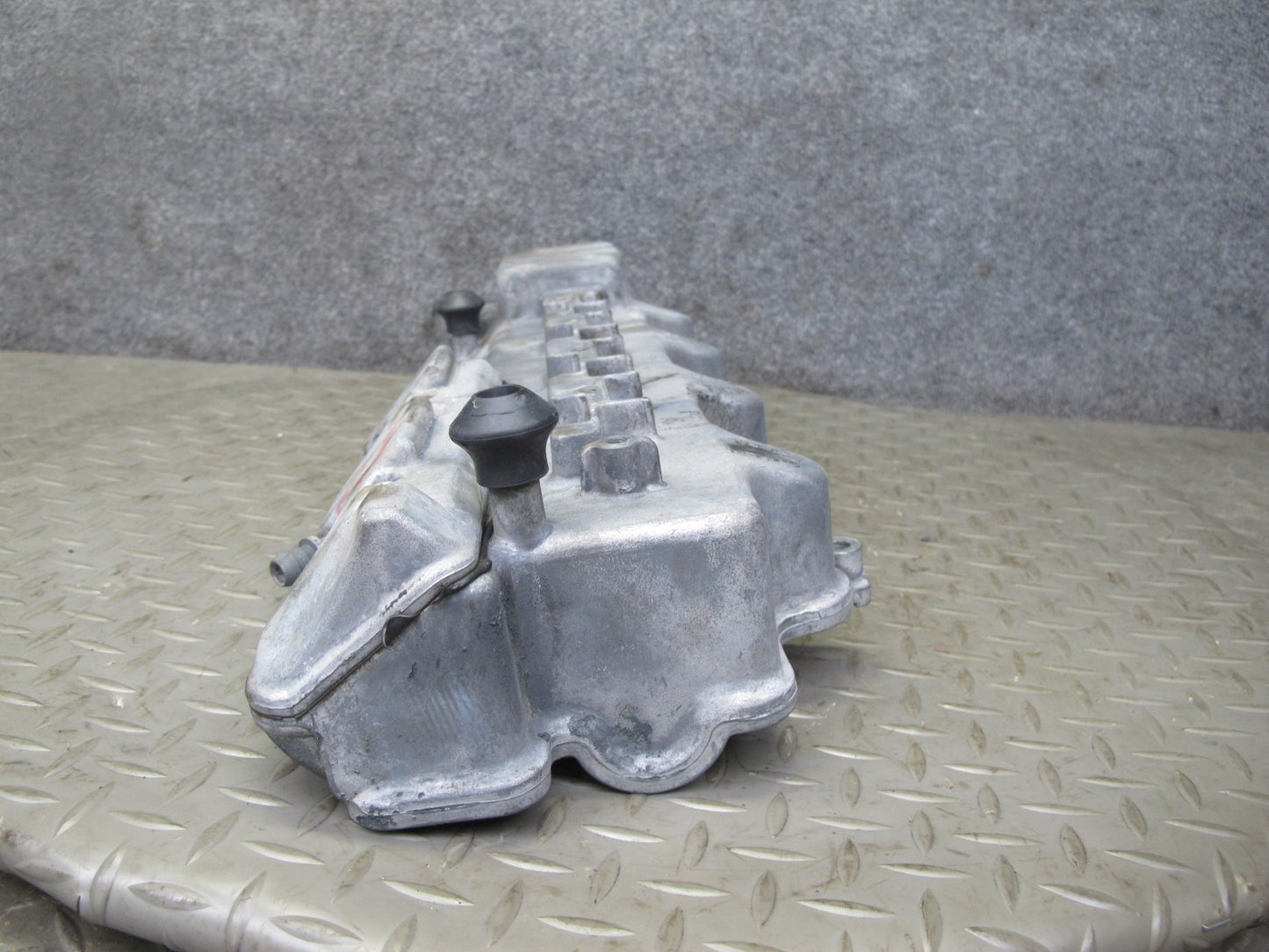 99-02 Mercedes R129 SL500 M113 Engine Right Side Cylinder Head Valve Cover OEM