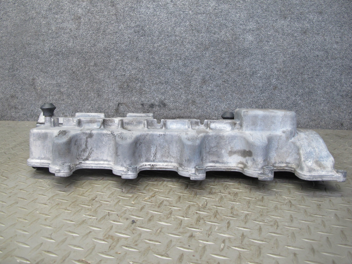99-02 Mercedes R129 SL500 M113 Engine Right Side Cylinder Head Valve Cover OEM