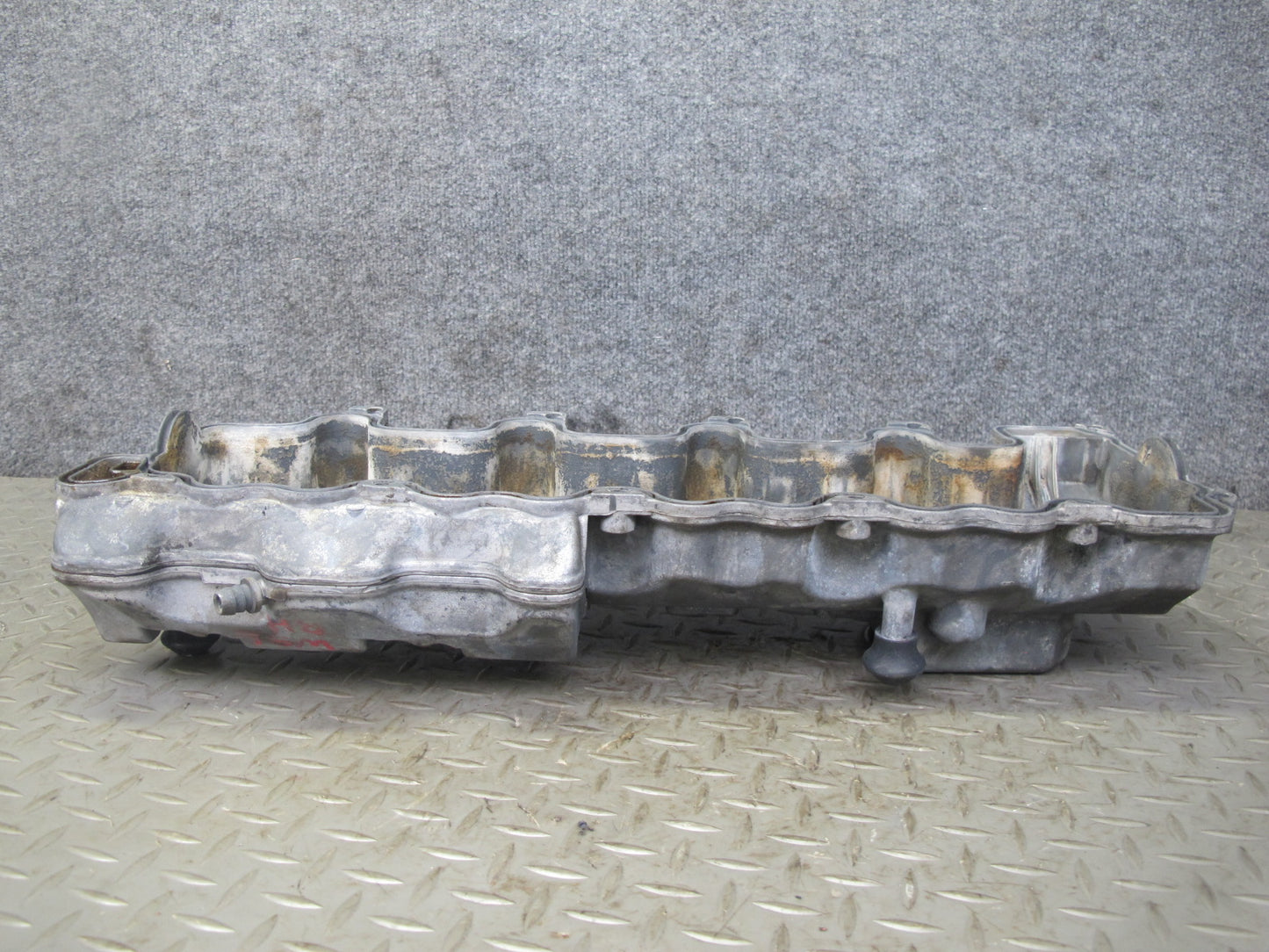 99-02 Mercedes R129 SL500 M113 Engine Right Side Cylinder Head Valve Cover OEM