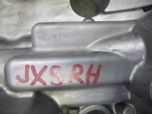 2010-2014 BMW E71 X6M S63 Right Engine Cylinder Head Valve Cover