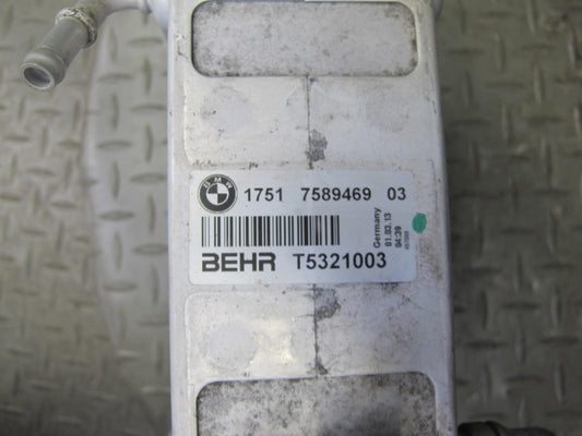 2010-2014 BMW E70 E71 X5M X6M 4.4L Right Intercooler Unit 7589469