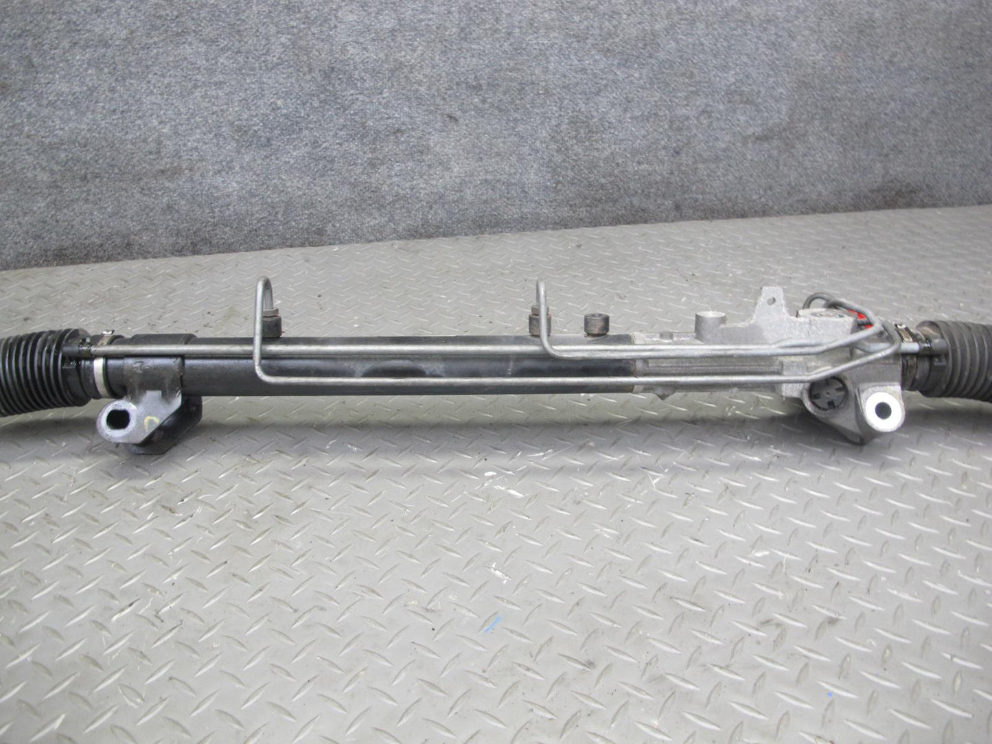 07-10 Saturn SKY Power Steering Rack & Pinion Gear Assembly 88K 15923219 OEM