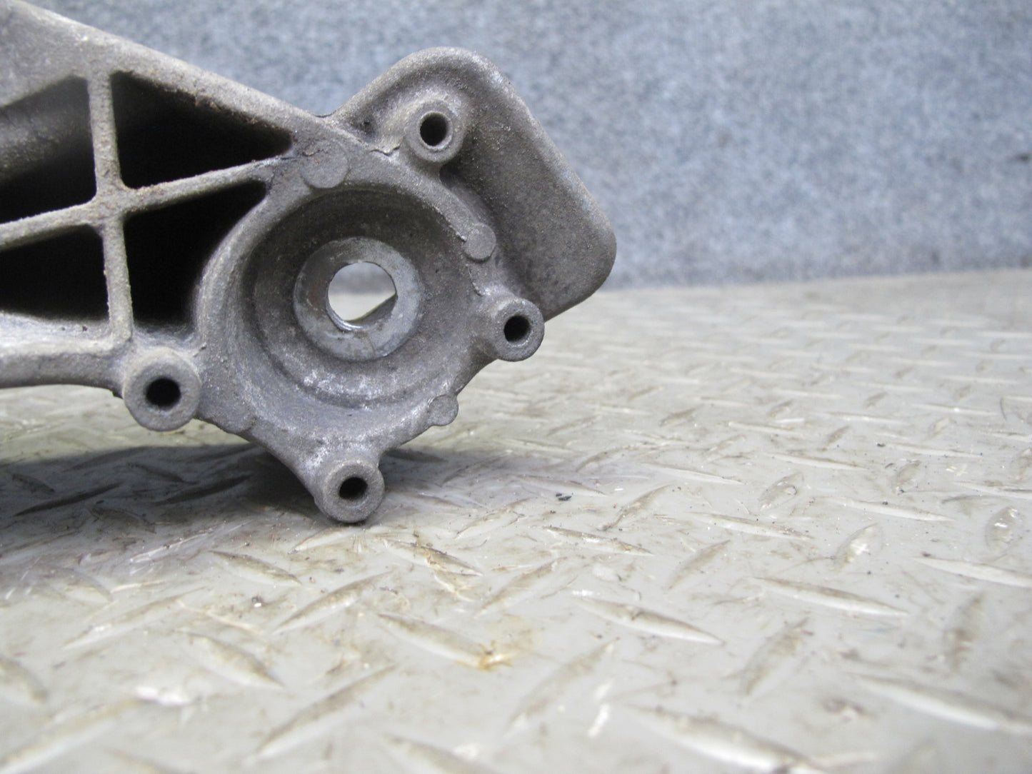 2010-2014 BMW E71 X6M X5M S63 Engine Left & Right Motor Mount Set of 2