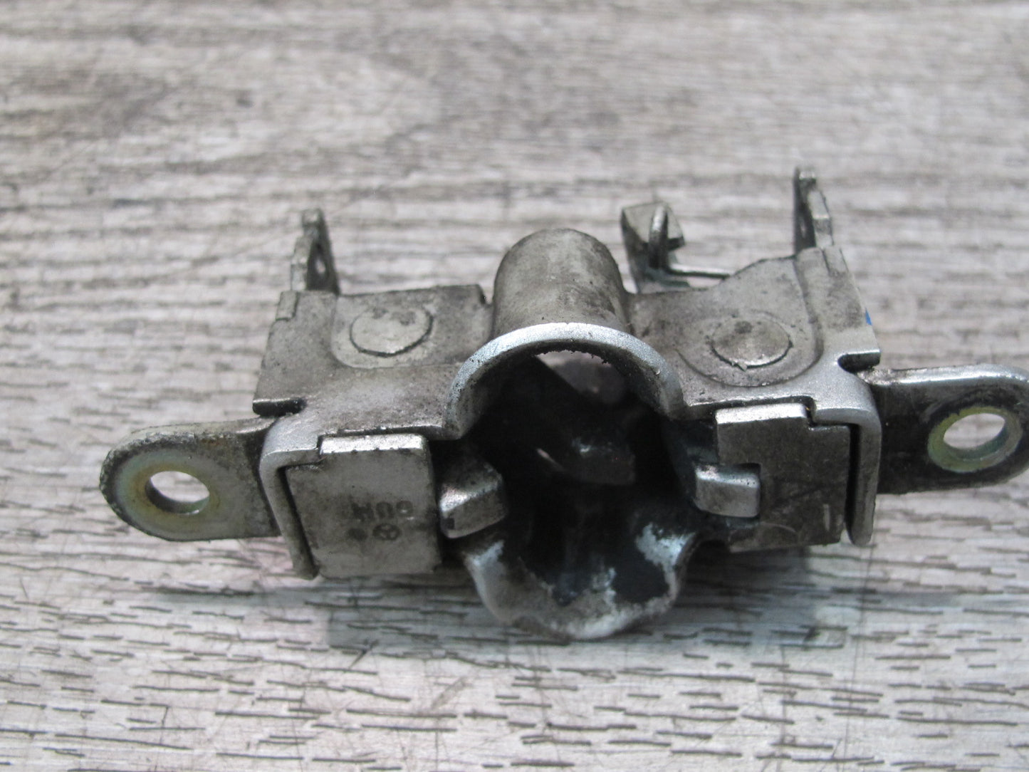 96-99 Mercedes W140 C140 CL Set of 2 Front Left & Right Hood Lock Latch OEM