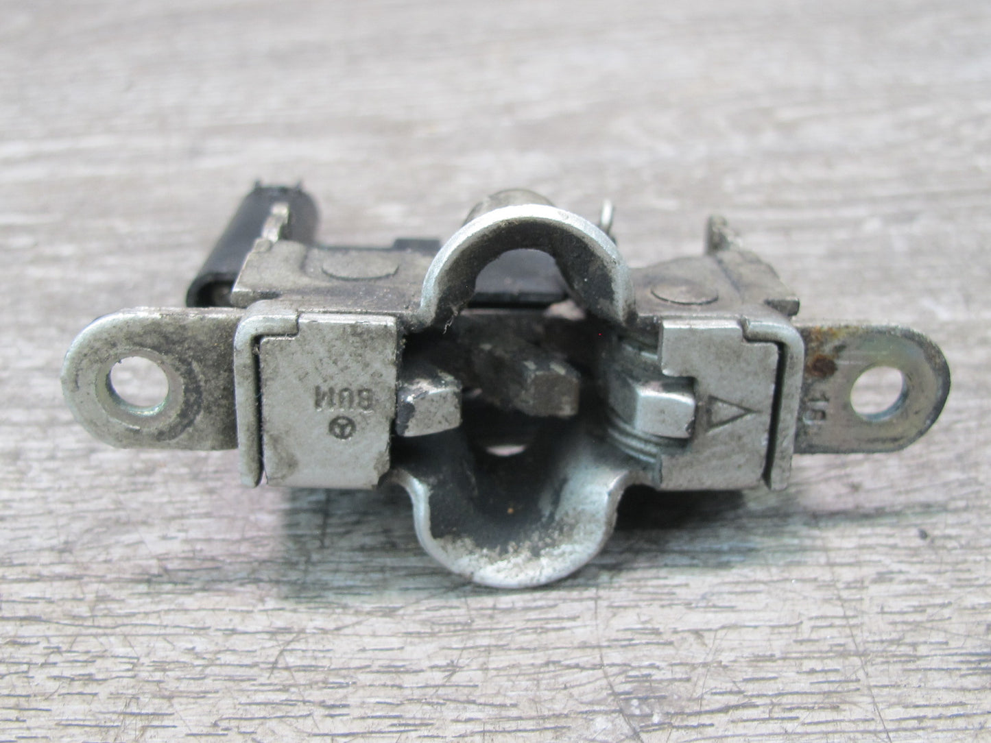 96-99 Mercedes W140 C140 CL Set of 2 Front Left & Right Hood Lock Latch OEM