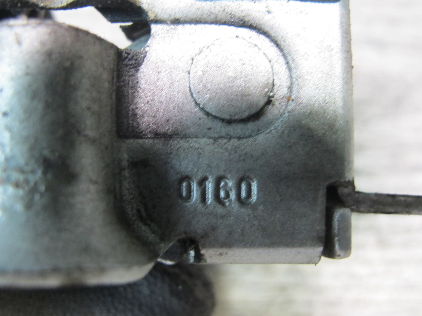 96-99 Mercedes W140 C140 CL Set of 2 Front Left & Right Hood Lock Latch OEM