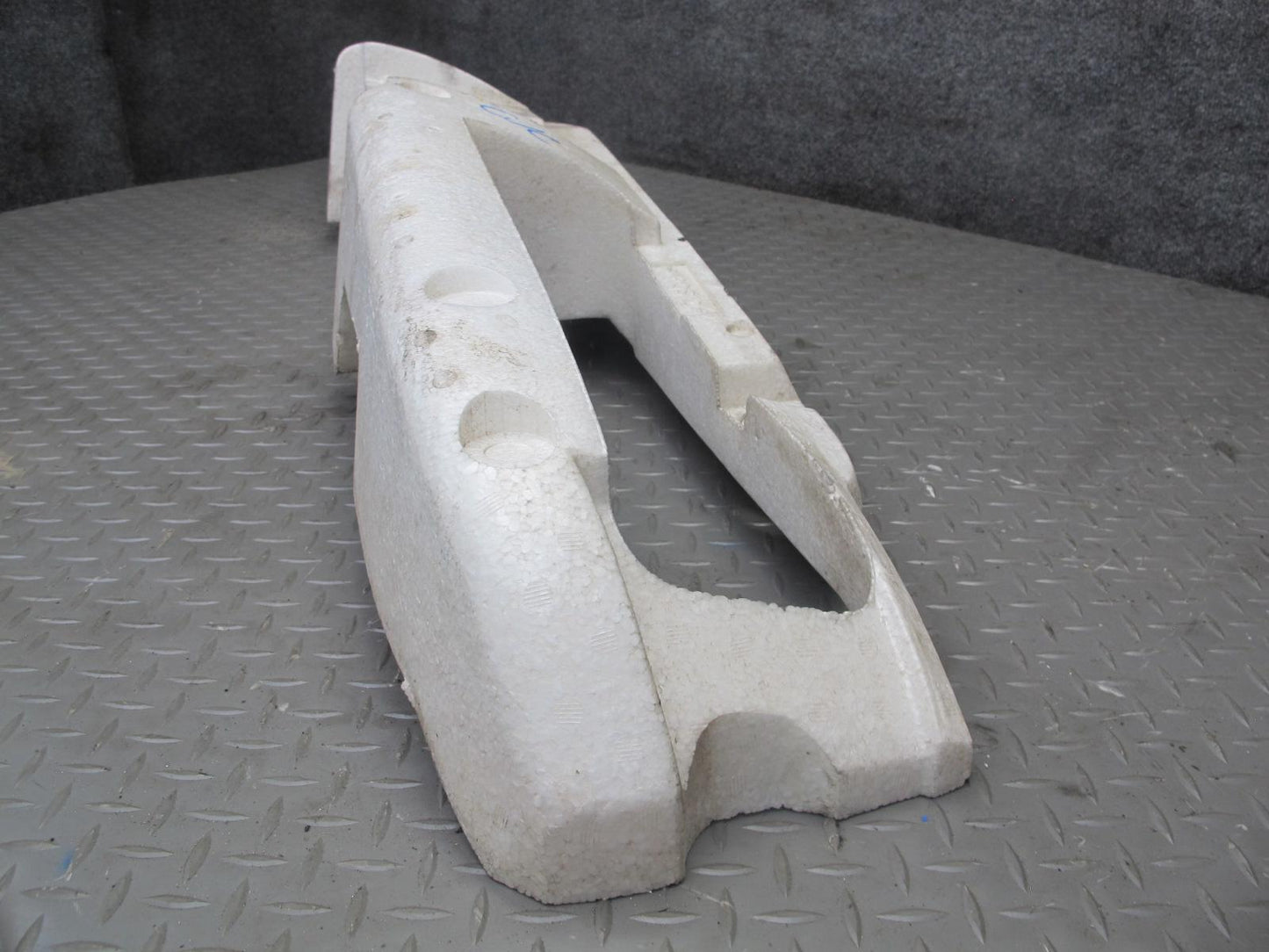 91-96 Chevrolet Corvette C4 Front Bumper Foam Filler Energy Impact Absorber OEM