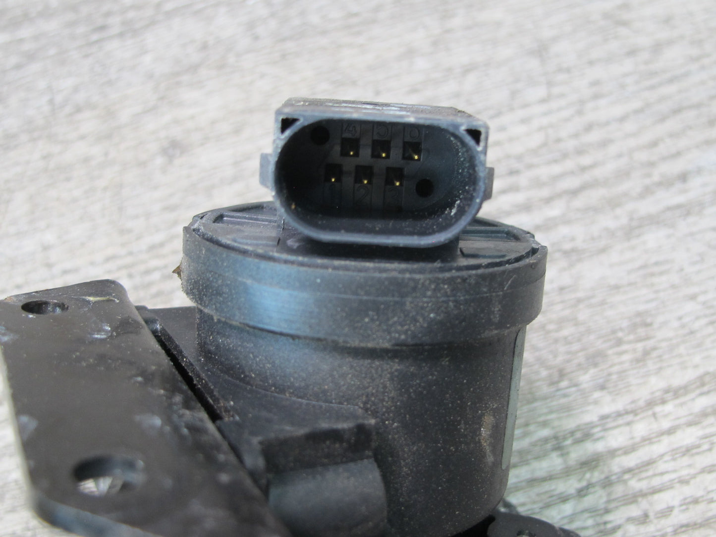 96-99 Mercedes W140 C140 CL Gas Acceleration Pedal Angle Sensor 0115428717 OEM