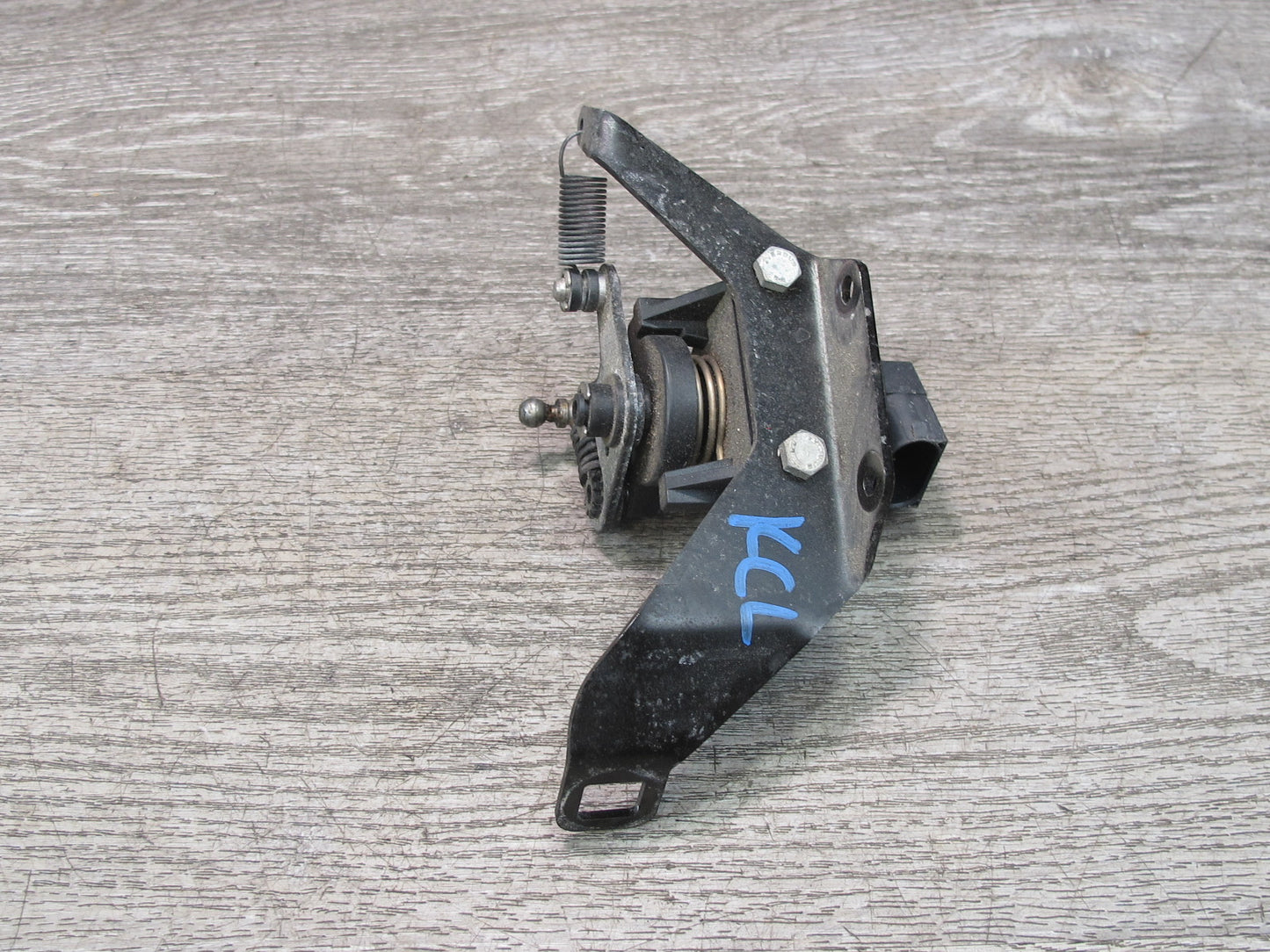 96-99 Mercedes W140 C140 CL Gas Acceleration Pedal Angle Sensor 0115428717 OEM