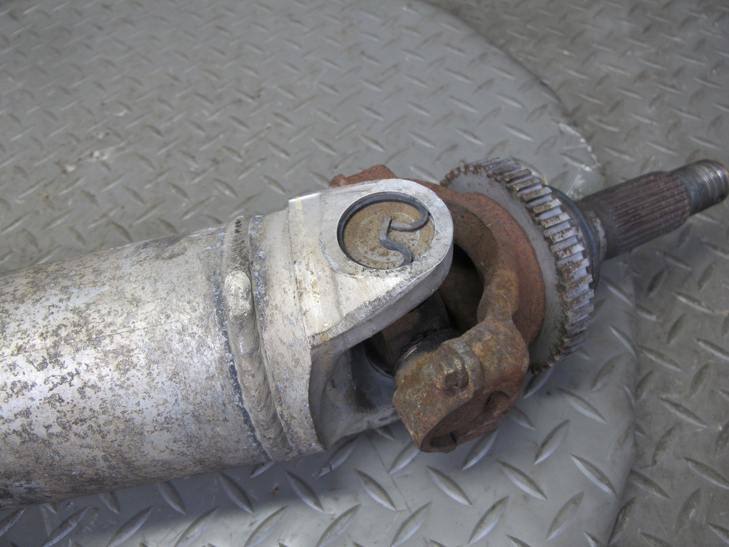 84-96 Chevrolet Corvette C4 A/T Rear Left or Right Half Axle Shaft 10223032 OEM