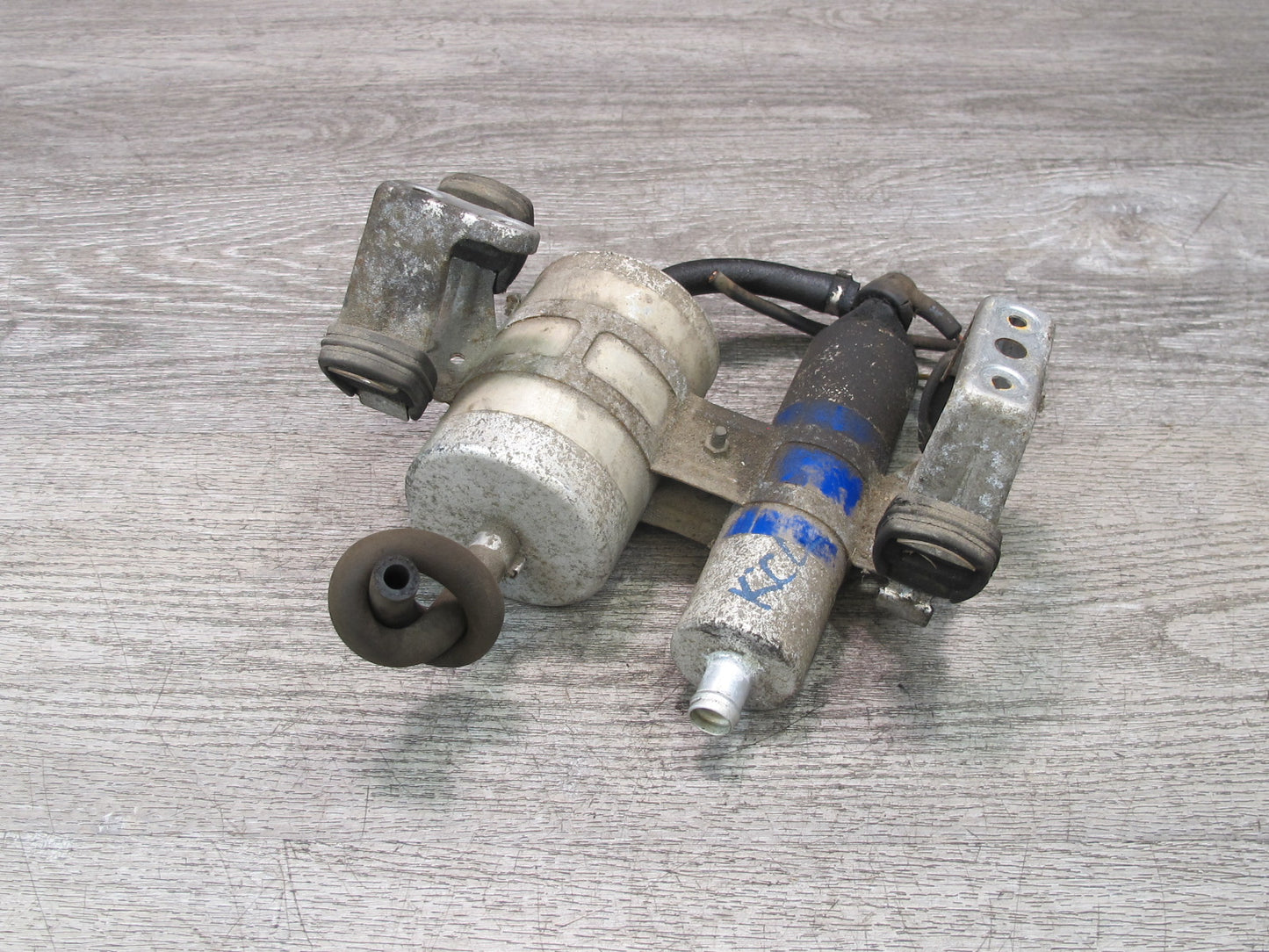 96-99 Mercedes W140 C140 Cl-class Fuel Pump & Filter Assembly Set OEM