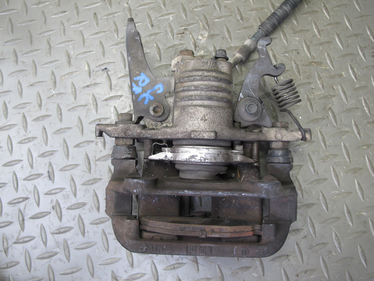 89-96 Chevrolet Corvette C4 Set of 2 Rear Left & Right Brake Caliper OEM