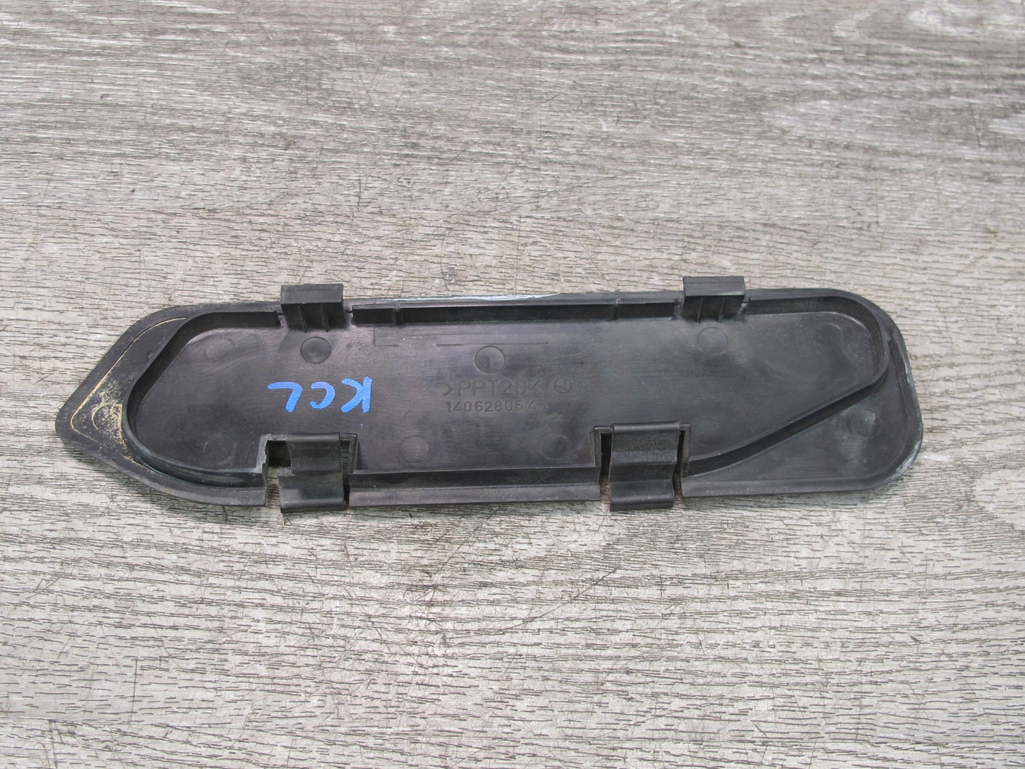 96-99 Mercedes W140 C140 Cl-class Set of 2 Front Headlight Lamp Bulb Cover OEM