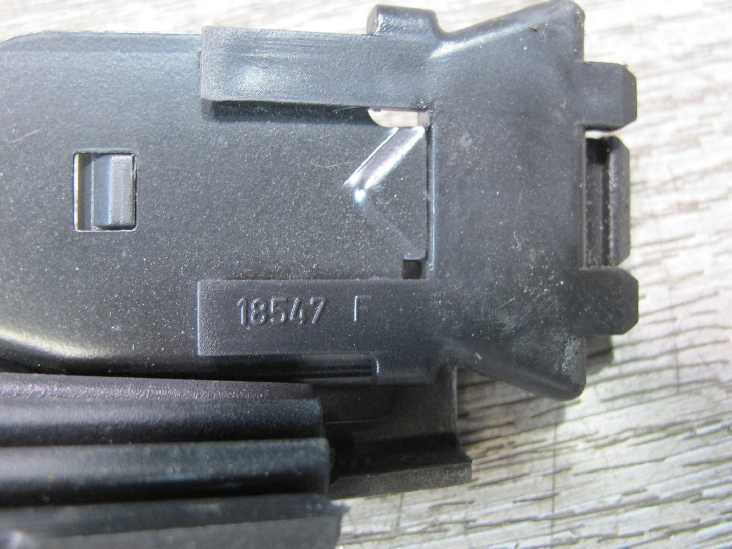 96-99 Mercedes W140 C140 CL Set of 2 Sunroof Side Bracket Support Panel OEM