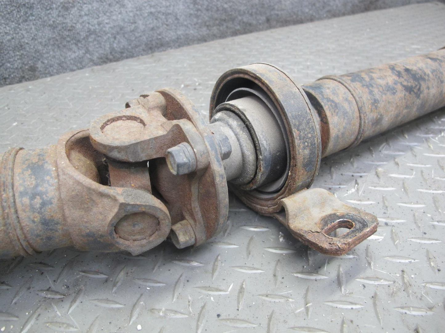 92-00 Lexus JZZ31L SC300 A/T Rear Driveshaft Drive Shaft OEM