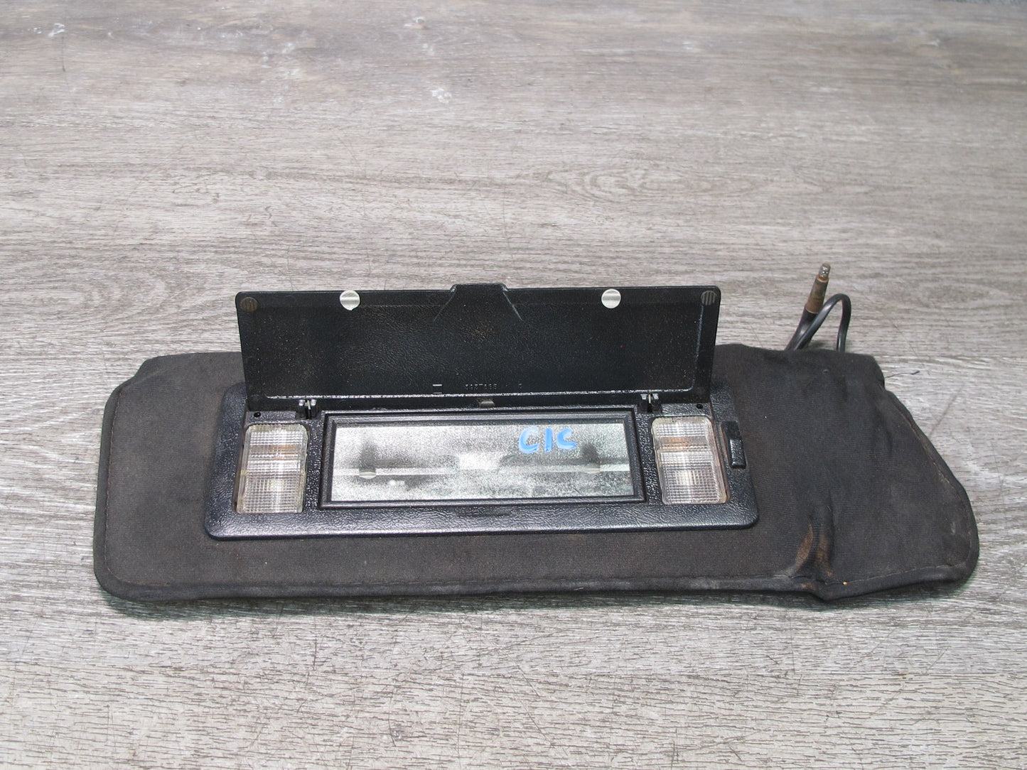 84-96 Chevrolet Corvette C4 Set of 2 Front Left & Right Sun Visor OEM
