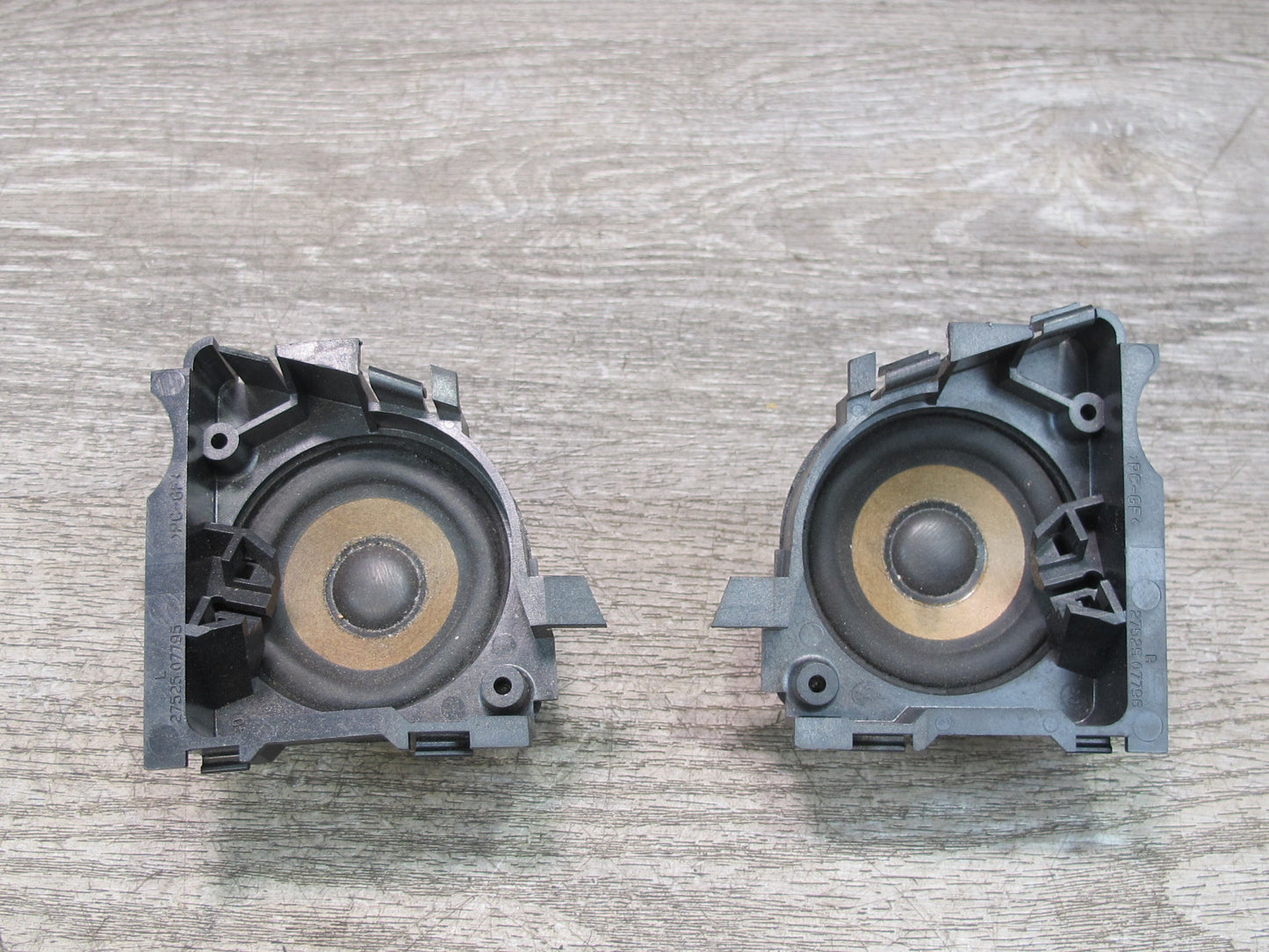 96-99 Mercedes W140 C140 Cl-class Set of 2 Dash Front Left & Right Speaker OEM
