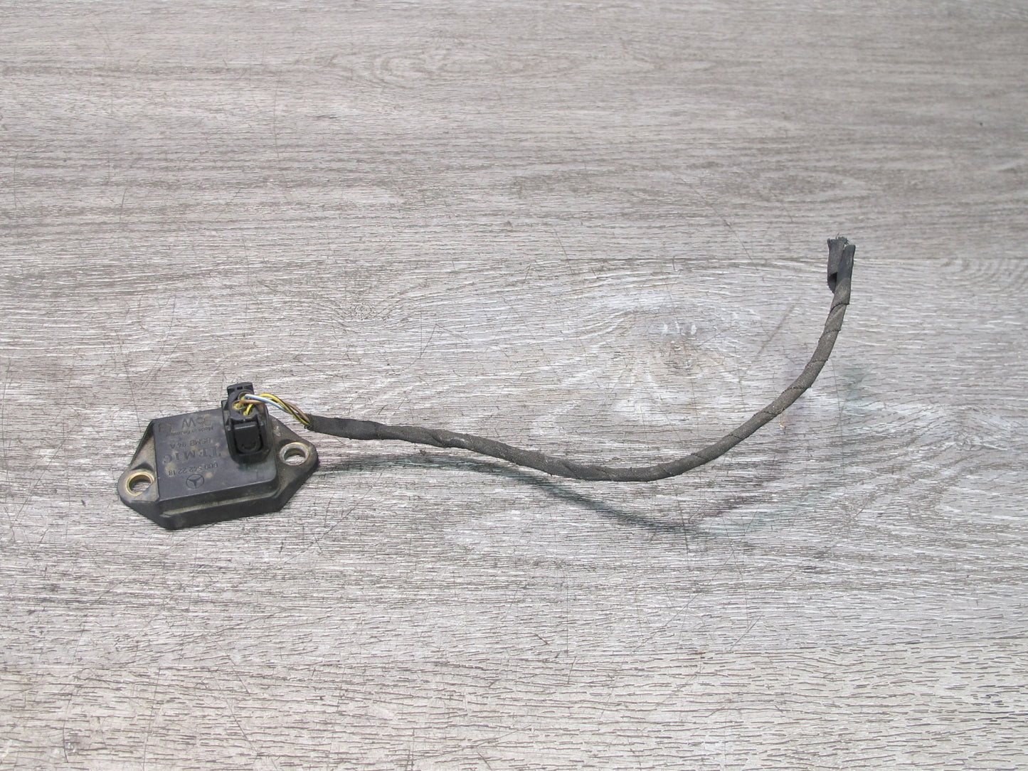 96-99 Mercedes W140 C140 Cl-class YAW Turn Rate Acceleration Speed Sensor OEM