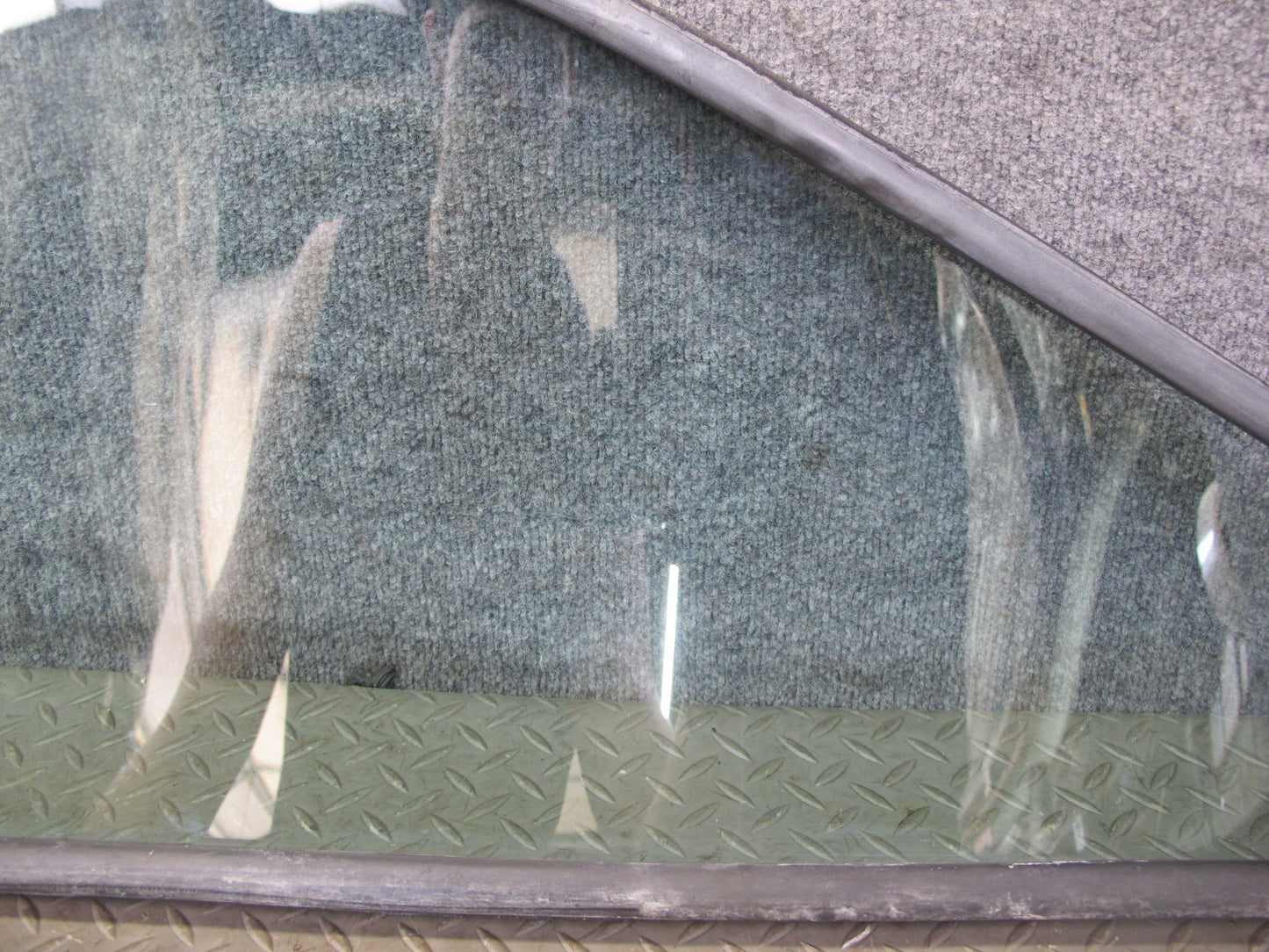 85-88 Volkswagen Scirocco MK2 Rear Right Side Quarter Glass Window w Seal OEM