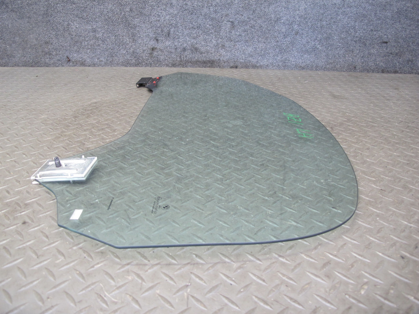 03-08 BMW E85 Z4 Front Left Driver Door Window Glass OEM