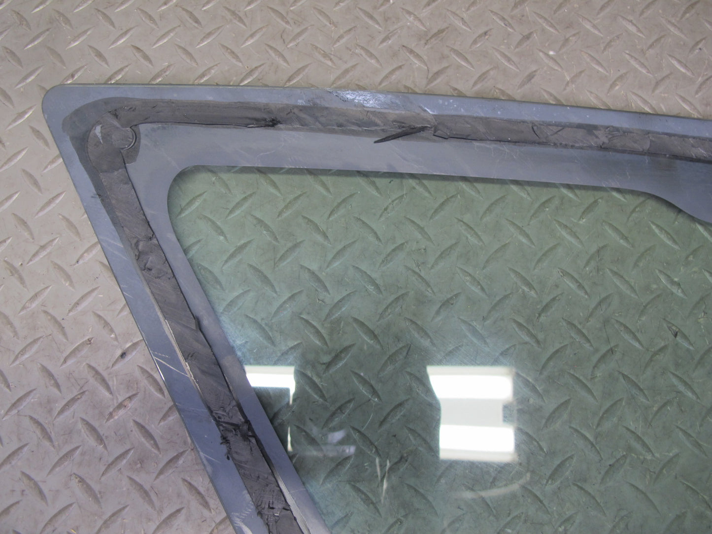 99-01 Isuzu Vehicross Rear Right Quarter Glass Window OEM