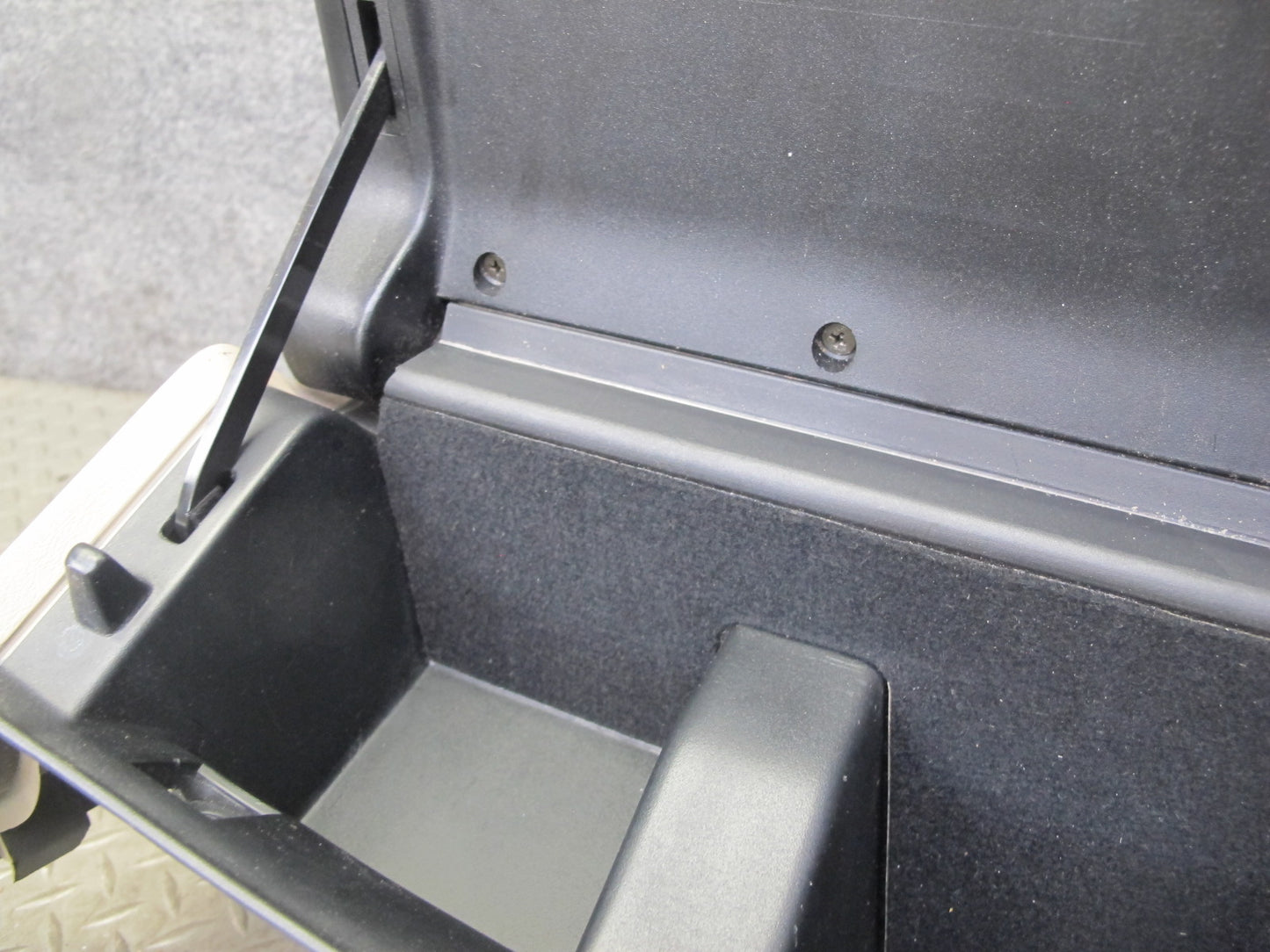 93-00 Lexus JZZ31L SC400 SC300 Dash Glove Box Compartment Storage Ivory OEM