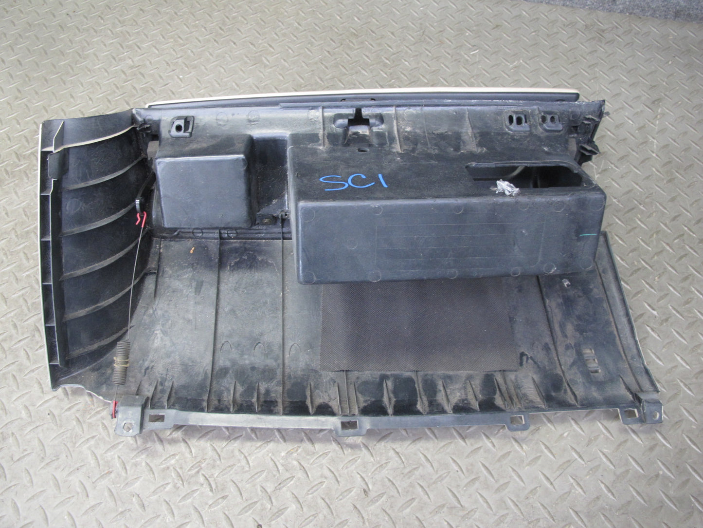 93-00 Lexus JZZ31L SC400 SC300 Dash Glove Box Compartment Storage Ivory OEM