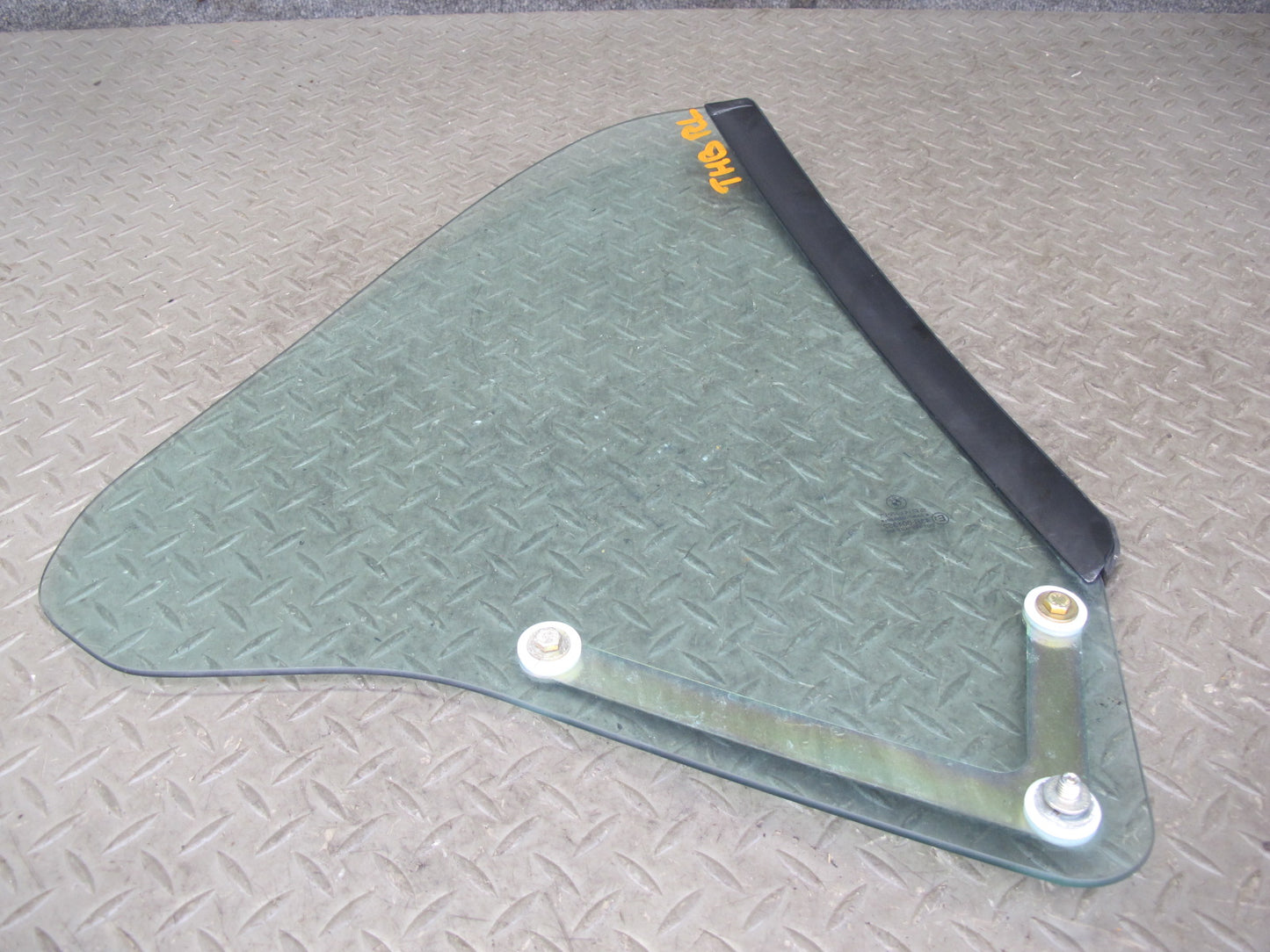 94-99 BMW E36 3-SERIES Convertible Rear Left Quarter Glass Window OEM