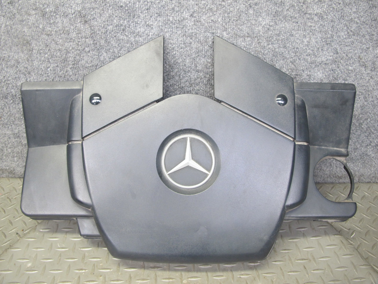 03-06 Mercedes R230 SL500 M113 Engine Motor Trim Cover Panel 1130101367 OEM