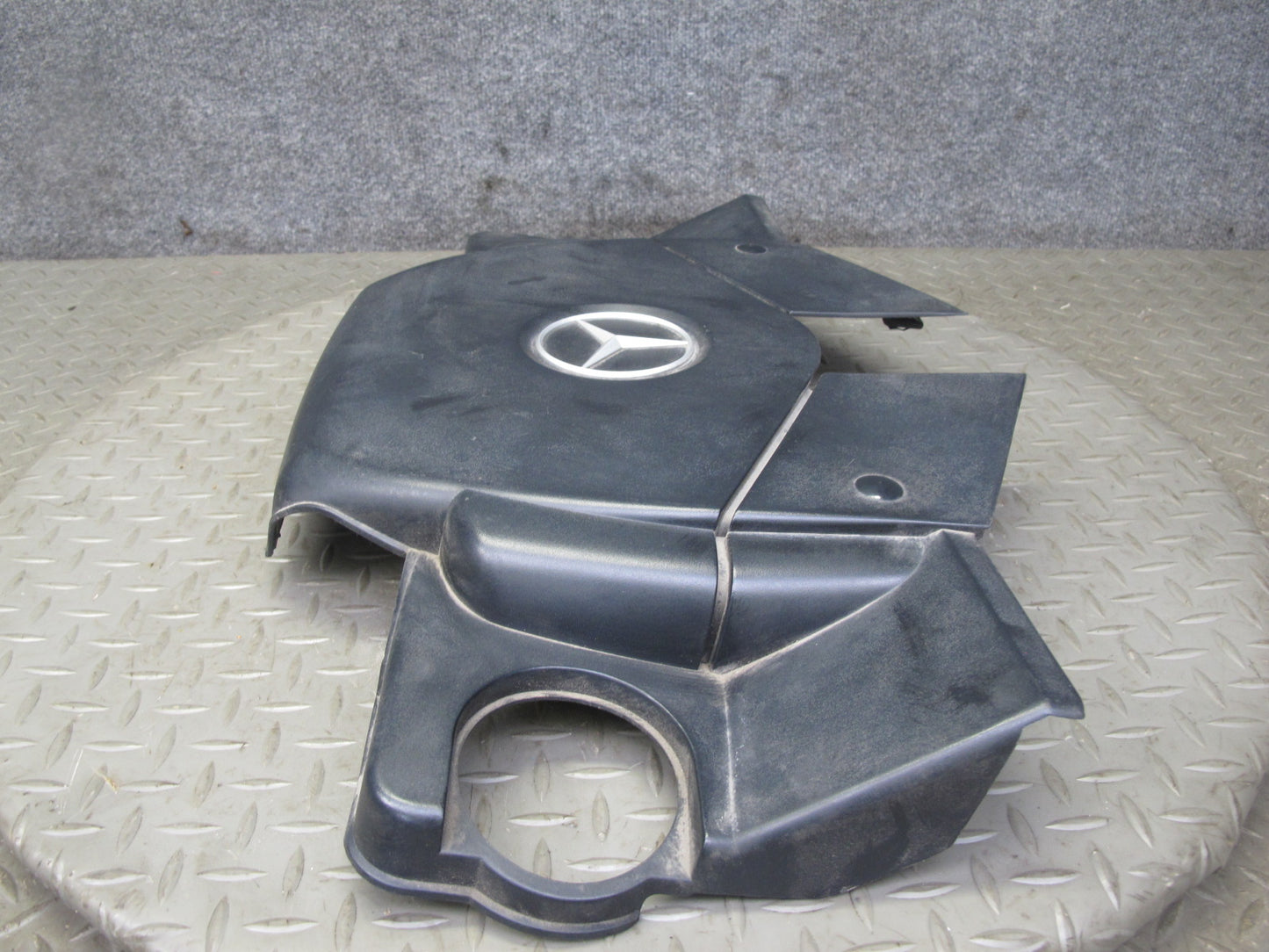 03-06 Mercedes R230 SL500 M113 Engine Motor Trim Cover Panel 1130101367 OEM