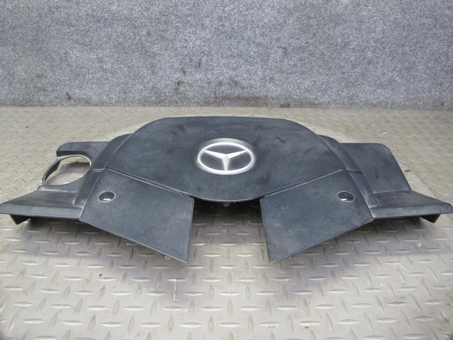 03-06 Mercedes R230 SL500 M113 Engine Motor Trim Cover Panel 1130101367 OEM