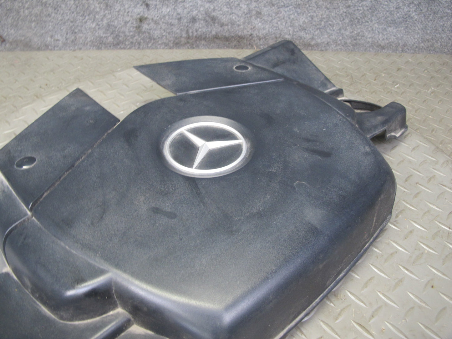 03-06 Mercedes R230 SL500 M113 Engine Motor Trim Cover Panel 1130101367 OEM
