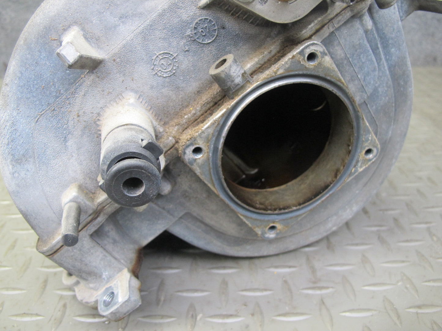 03-06 Mercedes R230 SL500 5.0L M113 Engine Motor Air Intake Manifold OEM