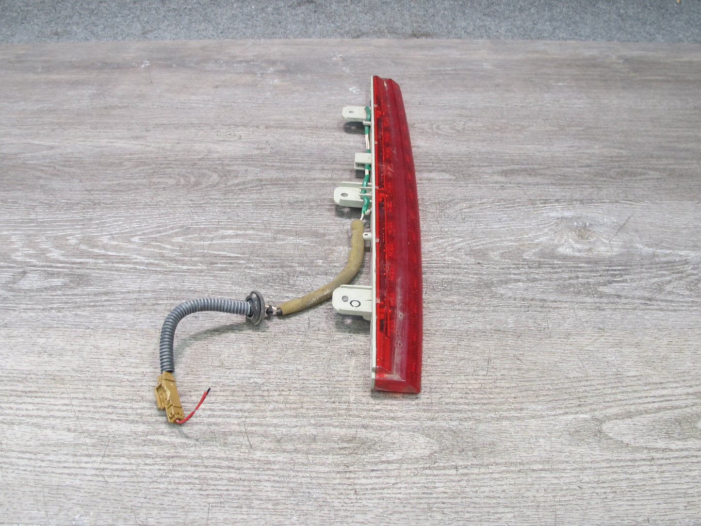 2011-2017 Infiniti QX56 QX80 Rear Spoiler 3RD Third Stop Brake Light Lamp