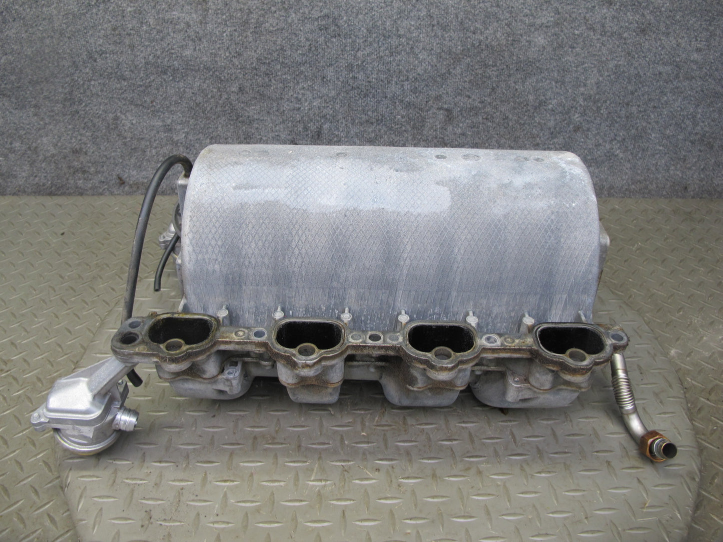 03-06 Mercedes R230 SL500 5.0L M113 Engine Motor Air Intake Manifold OEM